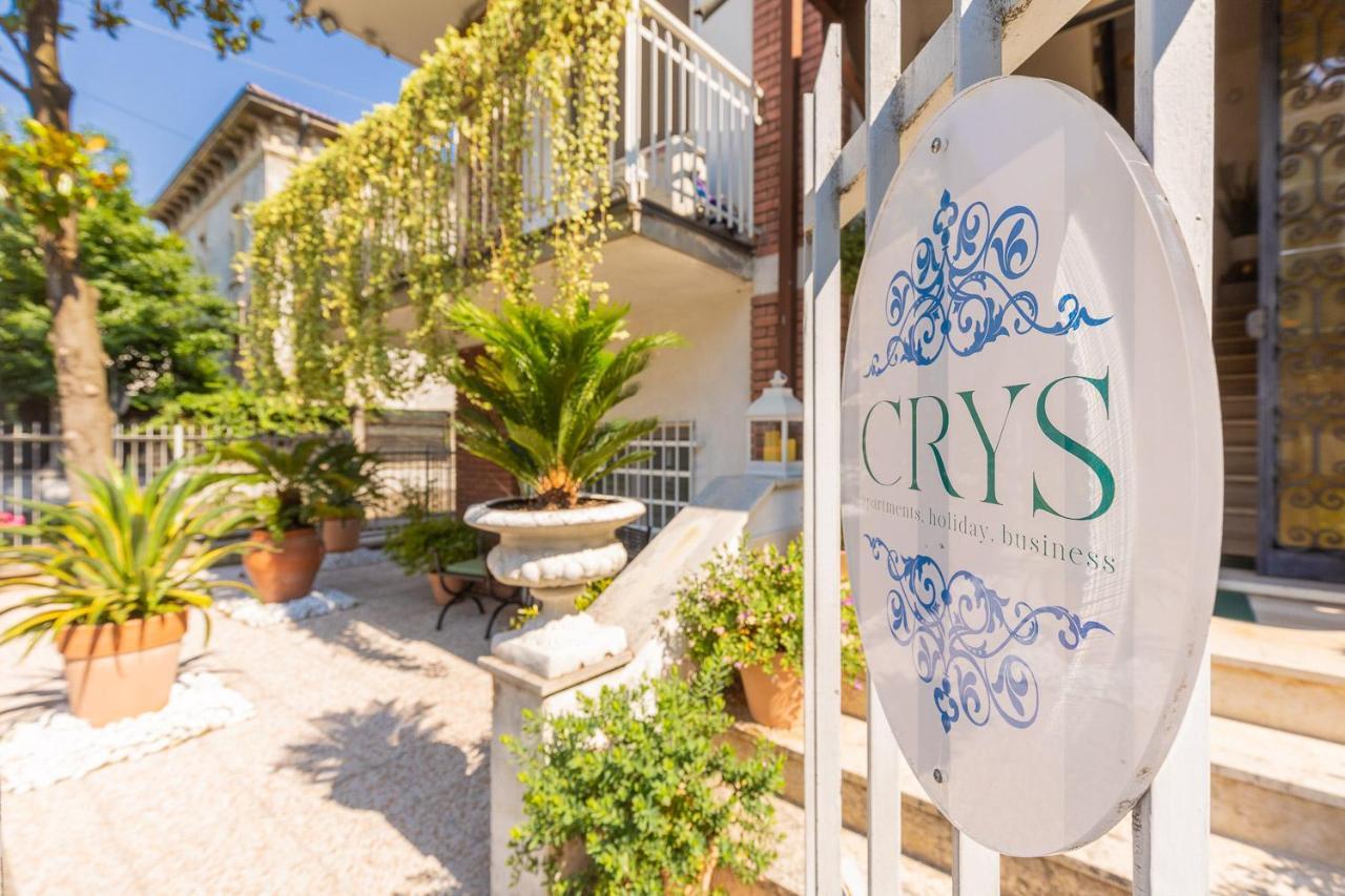 Crys: Apartments, Holiday, Business, Verde Verona Exteriér fotografie
